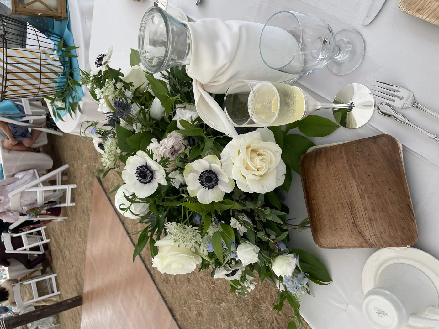 Customer-submitted wedding flower photo from The Knot review by Deepa Varma.