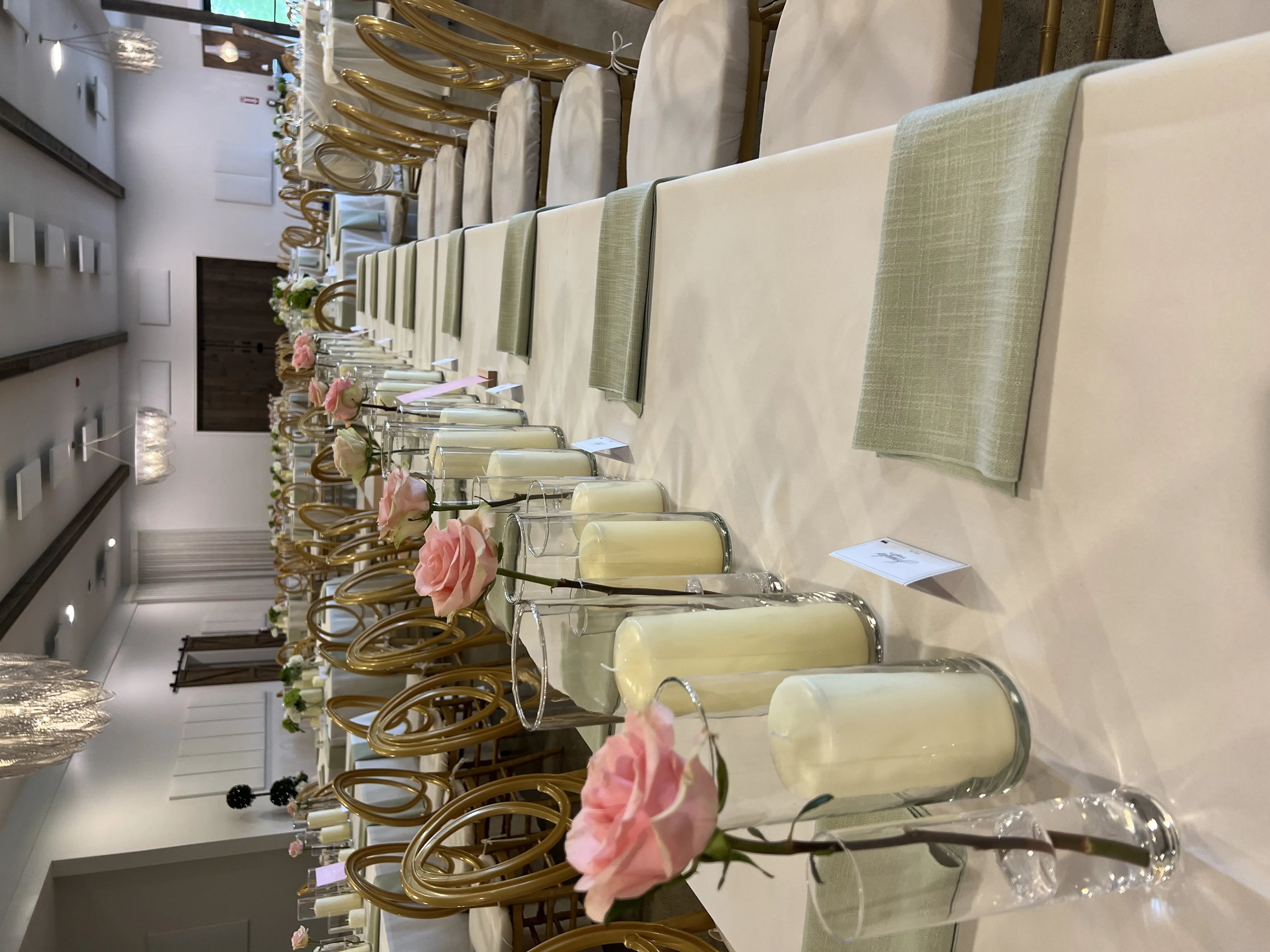 Customer-submitted wedding flower photo from The Knot review by Ashley A.